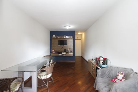 Sala de apartamento à venda com 2 quartos, 75m² em Coracao de Jesus, Belo Horizonte