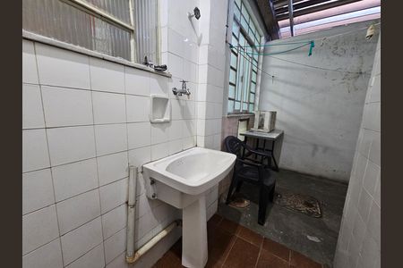 Área de Serviço de apartamento para alugar com 1 quarto, 50m² em Centro, Nilópolis