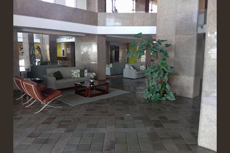 Apartamento para alugar com 58m², 1 quarto e 1 vagaHall de entrada 