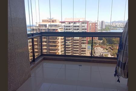Apartamento para alugar com 58m², 1 quarto e 1 vagaVaranda