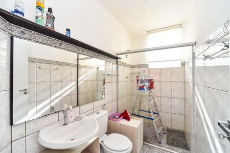 Apartamento à venda com 65m², 3 quartos e 2 vagas Apartamento à venda com 65m², 3 quartos e 2 vagasBanheiro
