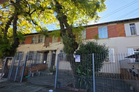 Apartamento à venda com 65m², 3 quartos e 2 vagas Apartamento à venda com 65m², 3 quartos e 2 vagasFachada