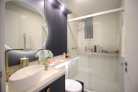Apartamento à venda com 84m², 3 quartos e sem vagaBanheiro