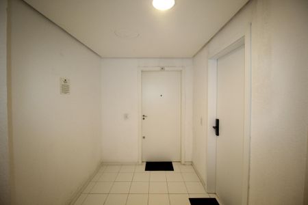 Apartamento à venda com 84m², 3 quartos e sem vagaCorredor