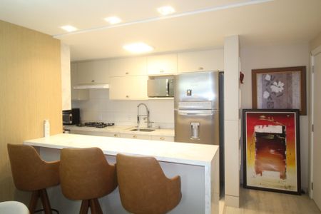 Cozinha de apartamento à venda com 3 quartos, 84m² em Jardim Botânico, Porto Alegre