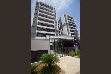 Fachada de apartamento para alugar com 2 quartos, 42m² em Vila Marina, São Paulo