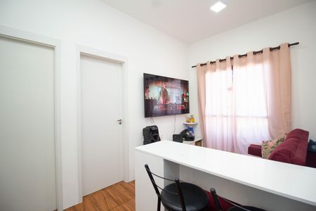 Sala de apartamento para alugar com 2 quartos, 42m² em Vila Marina, São Paulo