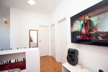 Sala de apartamento para alugar com 2 quartos, 42m² em Vila Marina, São Paulo