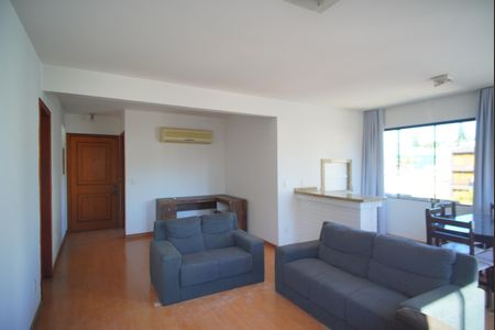 Sala de apartamento para alugar com 3 quartos, 94m² em Passo D’areia, Porto Alegre