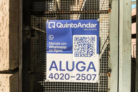 Apartamento para alugar com 20m², 1 quarto e sem vaga Apartamento para alugar com 20m², 1 quarto e sem vagaFachada - Placa Código FEWQ-79