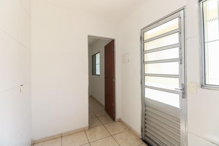 Cozinha  de apartamento para alugar com 1 quarto, 20m² em Penha de França, São Paulo