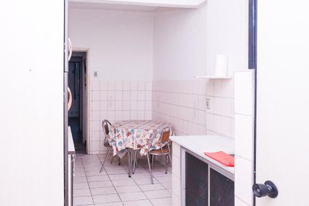 Apartamento para alugar com 60m², 2 quartos e sem vaga Apartamento para alugar com 60m², 2 quartos e sem vagaCozinha