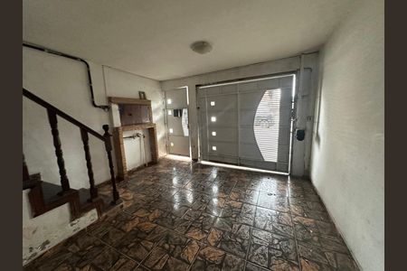 Garagem de casa para alugar com 3 quartos, 190m² em Jardim Silveira, Barueri