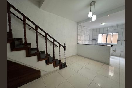 Cozinha de casa para alugar com 3 quartos, 190m² em Jardim Silveira, Barueri