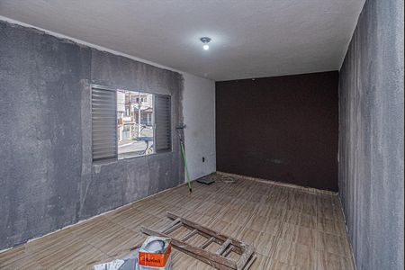 quarto 2_1 de casa para alugar com 2 quartos, 60m² em Jardim Patente Novo, São Paulo