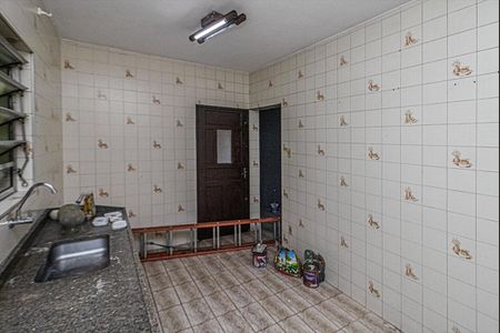 cozinha_4 de casa para alugar com 2 quartos, 60m² em Jardim Patente Novo, São Paulo
