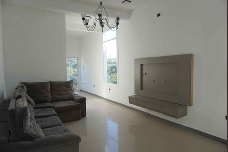 Casa de condomínio à venda com 280m², 4 quartos e 3 vagas Casa de condomínio à venda com 280m², 4 quartos e 3 vagasSala de Estar