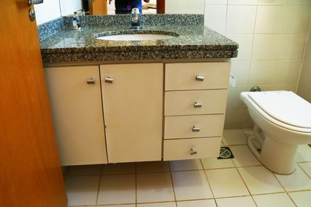 Apartamento à venda com 70m², 2 quartos e 1 vagaBanheiro da Suíte