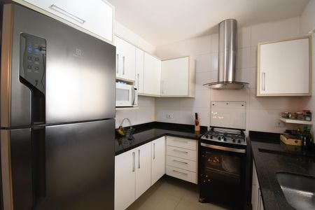 Cozinha de casa para alugar com 3 quartos, 120m² em São Lourenço, Curitiba