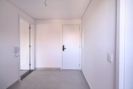 Apartamento à venda com 133m², 3 quartos e 2 vagas Apartamento à venda com 133m², 3 quartos e 2 vagasLavanderia