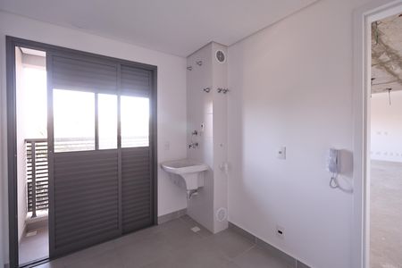 Apartamento à venda com 133m², 3 quartos e 2 vagas Apartamento à venda com 133m², 3 quartos e 2 vagasLavanderia