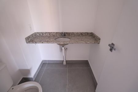 Apartamento à venda com 133m², 3 quartos e 2 vagas Apartamento à venda com 133m², 3 quartos e 2 vagasLavabo