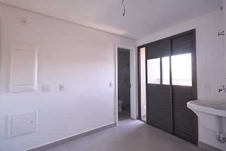 Apartamento à venda com 133m², 3 quartos e 2 vagas Apartamento à venda com 133m², 3 quartos e 2 vagasLavanderia