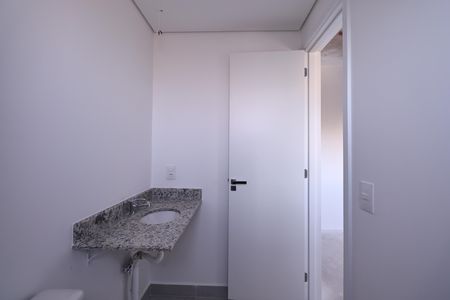 Apartamento à venda com 133m², 3 quartos e 2 vagas Apartamento à venda com 133m², 3 quartos e 2 vagasBanheiro suíte 3