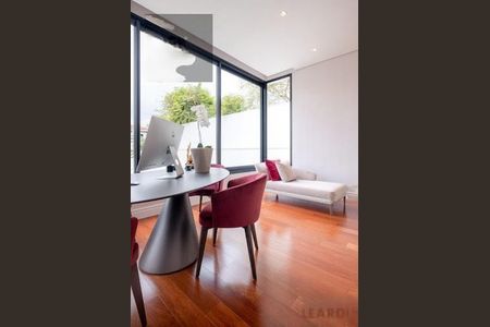 Casa de Condomínio à venda com 6 quartos, 1279m² em Alphaville Residencial Um, Barueri