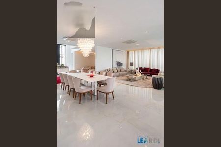Casa de Condomínio à venda com 6 quartos, 1279m² em Alphaville Residencial Um, Barueri