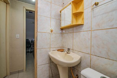 Apartamento à venda com 49m², 2 quartos e 1 vaga Apartamento à venda com 49m², 2 quartos e 1 vagaBanheiro