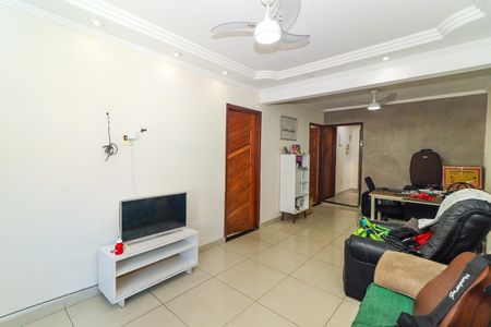 Casa para alugar com 3 quartos, 100m² em Realengo, Rio de Janeiro