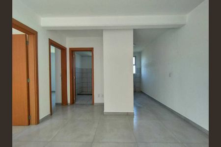 Sala de apartamento para alugar com 2 quartos, 46m² em Canudos, Novo Hamburgo