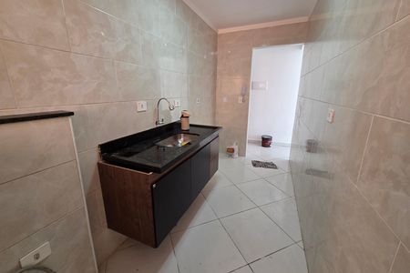 Cozinha de apartamento para alugar com 2 quartos, 70m² em Cidade Ocian, Praia Grande