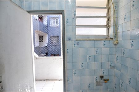 Apartamento para alugar com 65m², 2 quartos e sem vagaCozinha