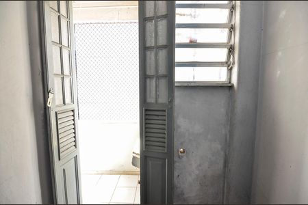 Quarto de Serviço de apartamento para alugar com 2 quartos, 65m² em Rio Comprido, Rio de Janeiro