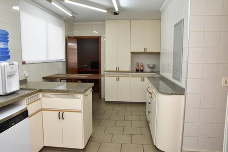Cozinha - Armários de apartamento à venda com 3 quartos, 188m² em Centro, Jundiaí