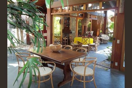 Casa à venda com 4 quartos, 650m² em Alphaville, Santana de Parnaíba