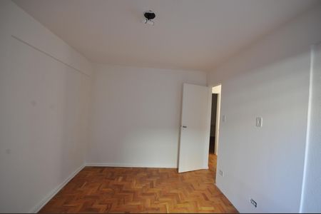 Apartamento à venda com 95m², 3 quartos e sem vagaQuarto 1