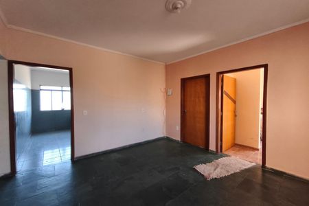 Casa para alugar com 3 quartos, 550m² em Parque Santa Bárbara, Campinas