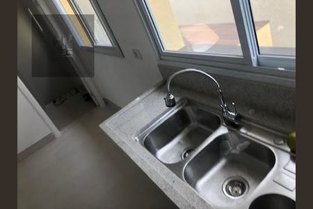Casa de Condomínio à venda com 3 quartos, 283m² em Parque Sinai, Santana de Parnaíba