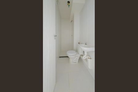 Apartamento para alugar com 32m², 2 quartos e sem vaga Apartamento para alugar com 32m², 2 quartos e sem vagaBanheiro
