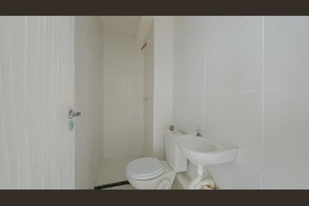 Apartamento para alugar com 32m², 2 quartos e sem vaga Apartamento para alugar com 32m², 2 quartos e sem vagaBanheiro