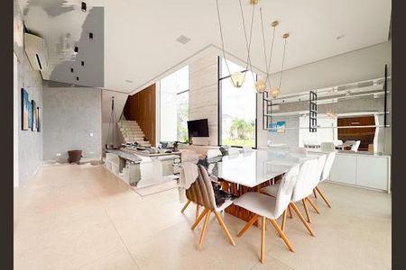 Casa à venda com 390m², 4 quartos e 4 vagas