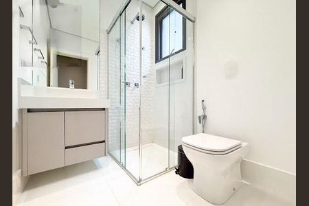 Casa à venda com 390m², 4 quartos e 4 vagas