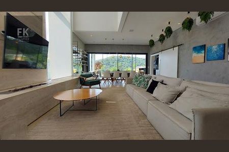 Casa à venda com 390m², 4 quartos e 4 vagas