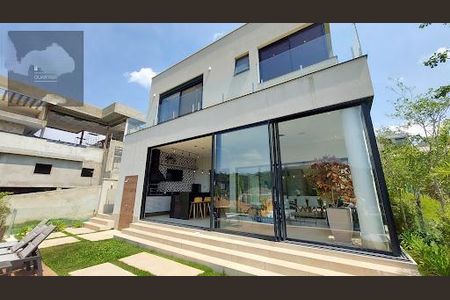 Casa à venda com 390m², 4 quartos e 4 vagas