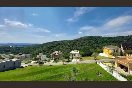 Casa à venda com 390m², 4 quartos e 4 vagas