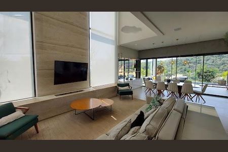 Casa à venda com 390m², 4 quartos e 4 vagas