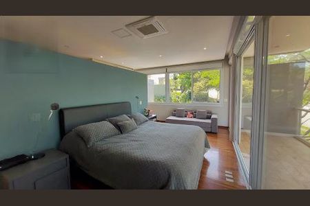 Casa à venda com 4 quartos, 774m² em Residencial Tambore III, Santana de Parnaíba
